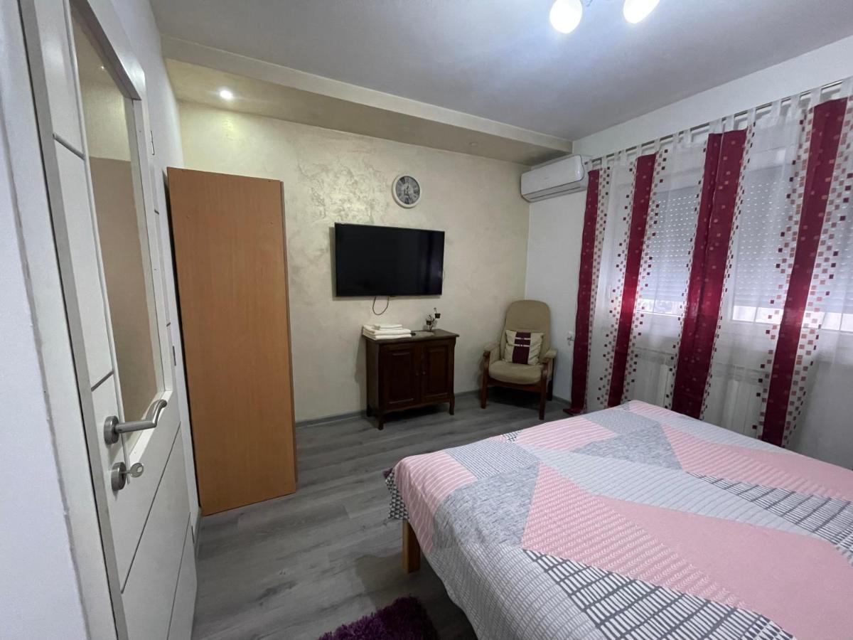 Apartmani Brod Zenica Exterior photo