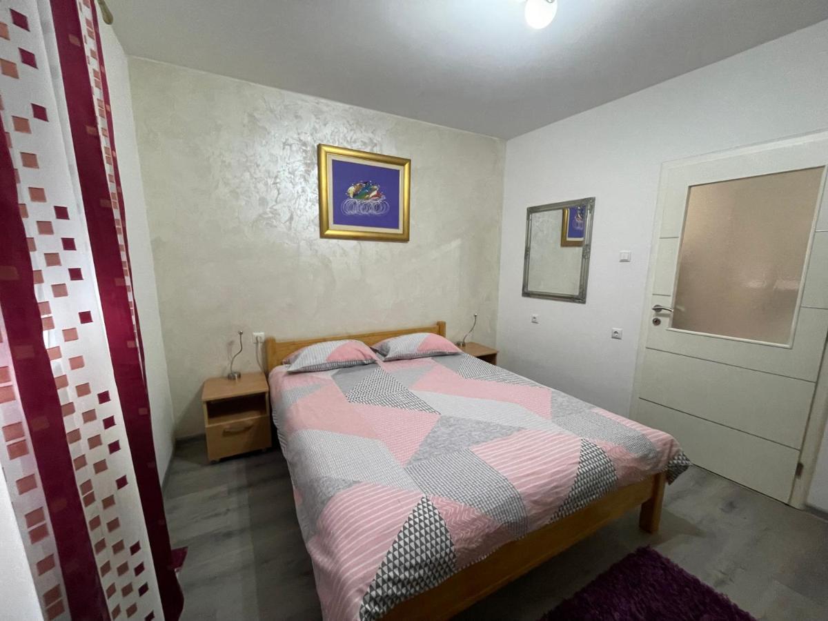 Apartmani Brod Zenica Exterior photo