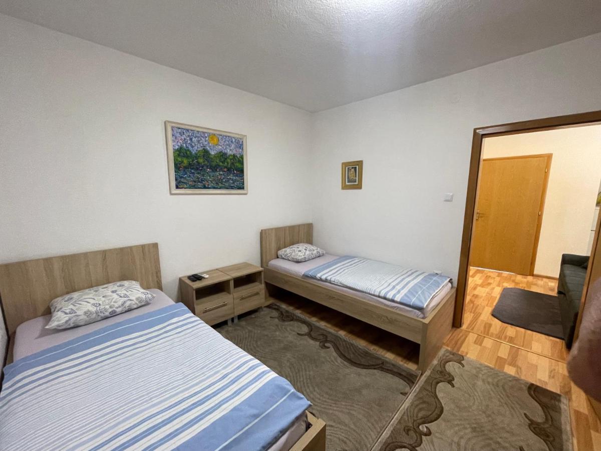 Apartmani Brod Zenica Exterior photo